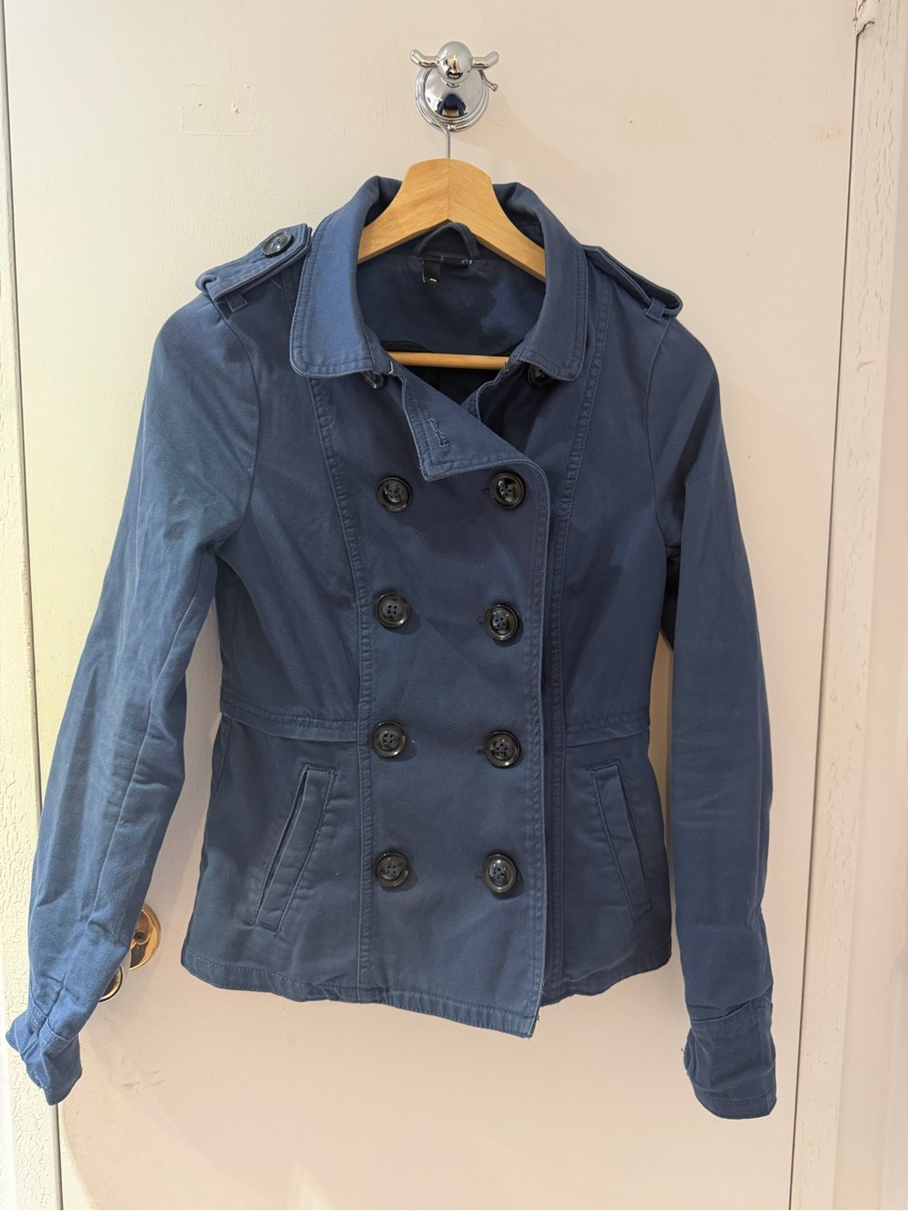Classic Women's Double-Breasted Navy Peacoat H&M size 4